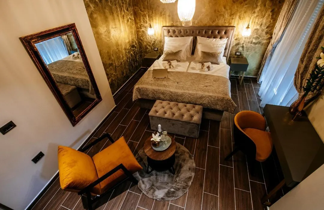 Luxury Rooms Vindemiae-1