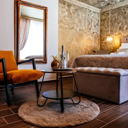 Luxury Rooms Vindemiae-2