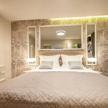 Luxury Rooms Kadena-3