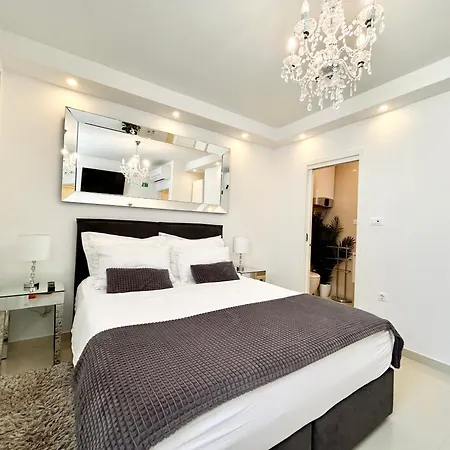 Kiko Luxury Living-3