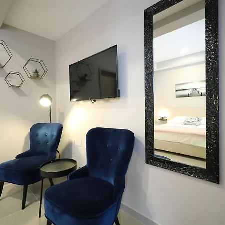 Teatro Verdi Accommodation-2